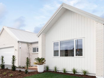 Milldale Showhome 5% Return Lease-Back!