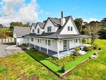 Distressed Sale - Executive Lifestyle Property