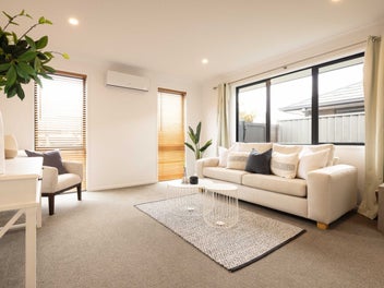 Sunlit Spaces, Sought-After School Zone