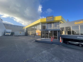 Image 1 of 6
