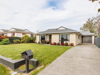 Spacious And Smart 3 Bedroom Townhouse