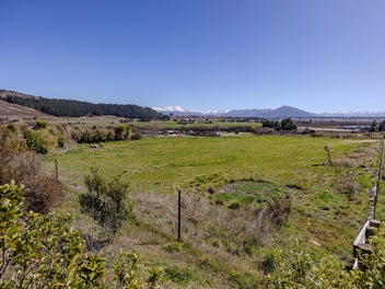Be Amazed by Magnificent Mountain Vistas