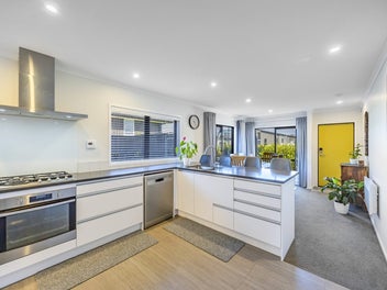 Family Comfort and Smart Living !