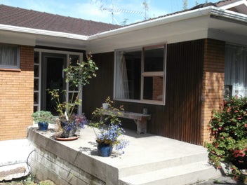 Image 1 of 8