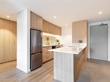 Move in for Christmas!