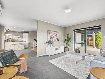 EASY LIVING WITH OUTDOOR APPEAL