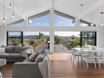 Refined Rothesay Bay Living