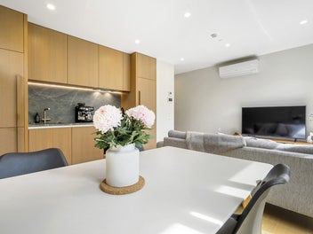 North-facing one bedroom apartment in Mission Bay