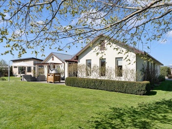 A Rare Multi-Dwelling Property