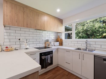 Modernised Otatara living!
