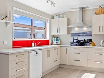 Be quick - sun filled Greerton home awaits you!