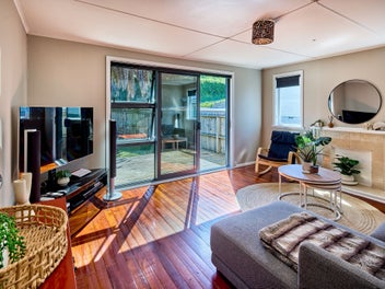 First-Home Buyer’s Dream – Central Tawa Location