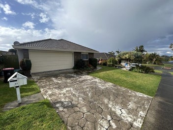 Image 1 of 8