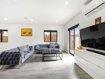 Must be sold - vendor says bring your offer