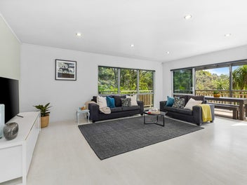 Bush Retreat- City Convenience