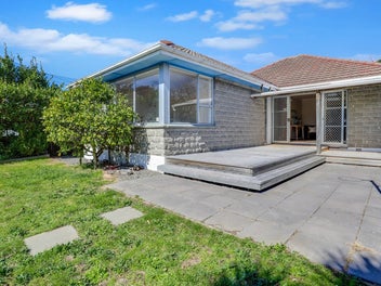 Family/Renovator’s Delight - Generous Section