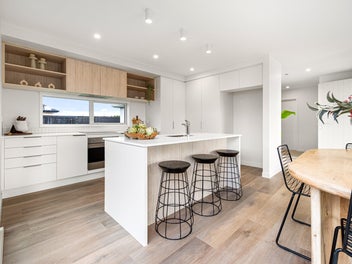 New Atrium home by Award-Winning Thorne Group