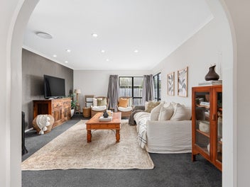 Easy living in family-friendly Kelvin Grove