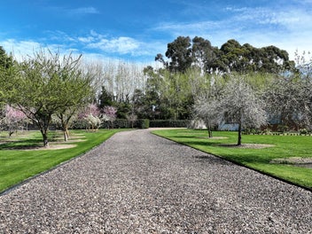 Architectural elegance and self sufficiency