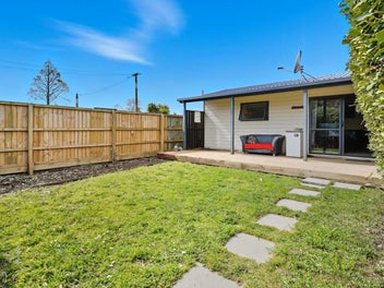 Image 1 of 22