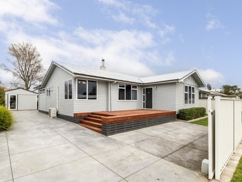 Move in ready and minutes from the village