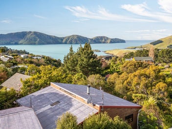 Coastal Charm in Diamond Harbour