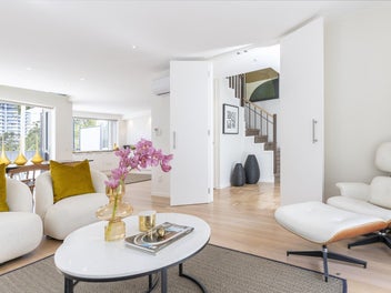 Lifestyle – Privacy, Sun & Park Views