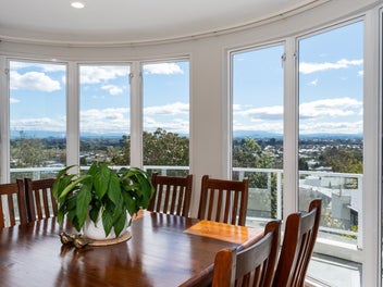 Dress Circle Views in Prime Location