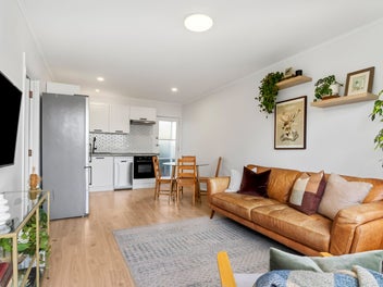 Two Parks, Two Bedrooms, Too Good to Miss