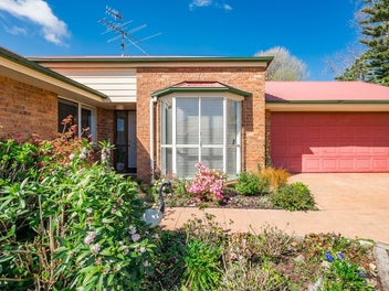 Waikanae Central Living - A Smart Move!