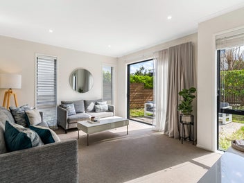 Style and Space on Bays Border!