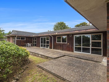 Surplus to Requirements - Owners instruct SELL!