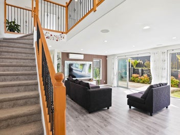 Owners Relocating to Australia