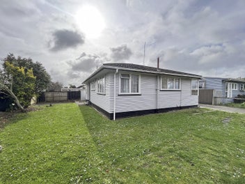 Image 1 of 10