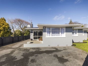 Image 1 of 21