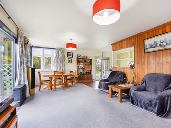 Easy Living in the Heart of Riwaka