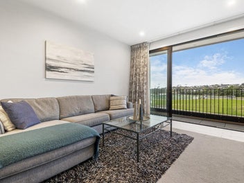 Will miss the views, Aussie bound