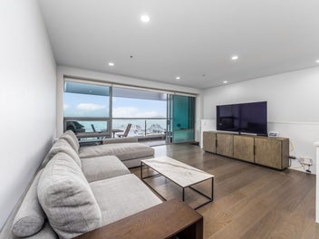Penthouse Level - Split Level - THREE CAR PARKS