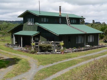 Raurimu house and lifestyle
