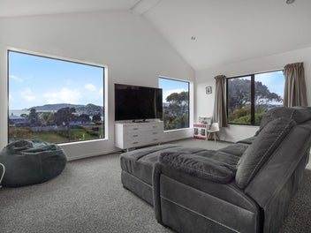 Elevated Living in the Bay