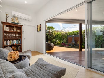 Architectural Home – Walters Road, Mt Wellington