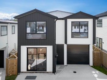 Coastal Glendowie Border Elegance!
