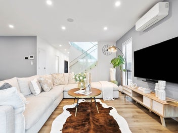 Relocating Sellers = Must Sell!