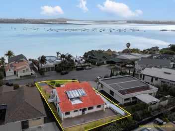 Prime Half Moon Bay Opportunity - Sea Views & More