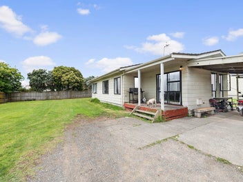 Development Goldmine in Clendon Park