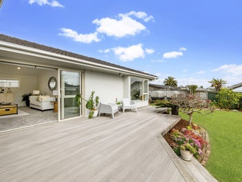 Solid Brick Beauty with 240sqm of Stylish Comfort