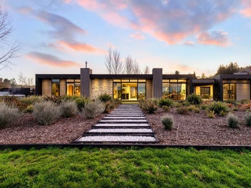 Chic Living Meets Coastal Serenity