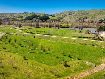 Build your dream at Euchre Farm, Tuki Tuki Valley