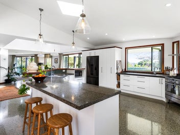 Solid , Sunny and Centrally located