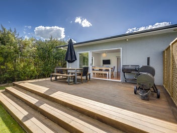 Family living with a pool, walk to the village